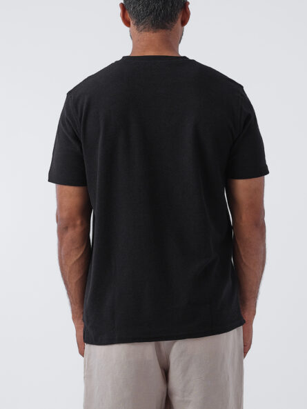 Round Neck T-Shirt - Image 4